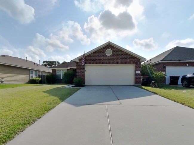 Primary Photo - 12030 Green Bluff Ct