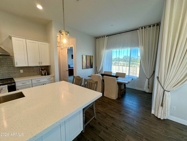 Building Photo - 15412 E Palo Brea Ln