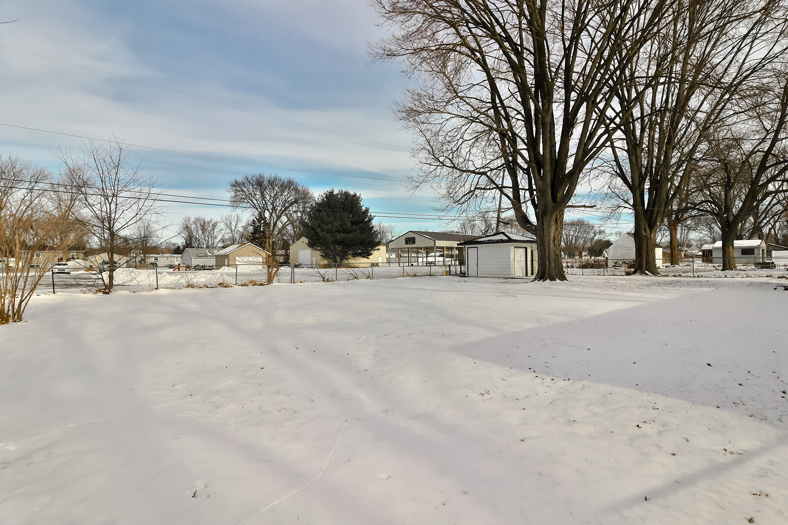 Building Photo - 1828 Juniper Ln