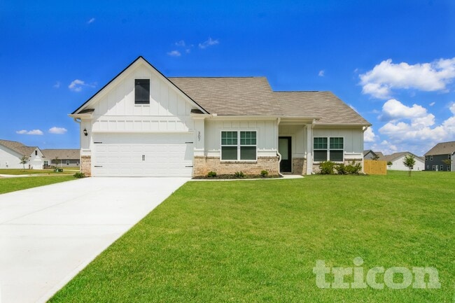 Building Photo - 307 Oliver Dr