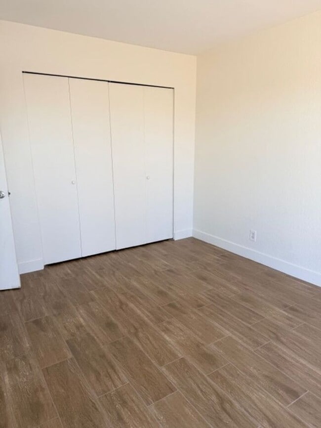 Building Photo - Affordable updated 2 bedroom in Mesa-University and Greenfield