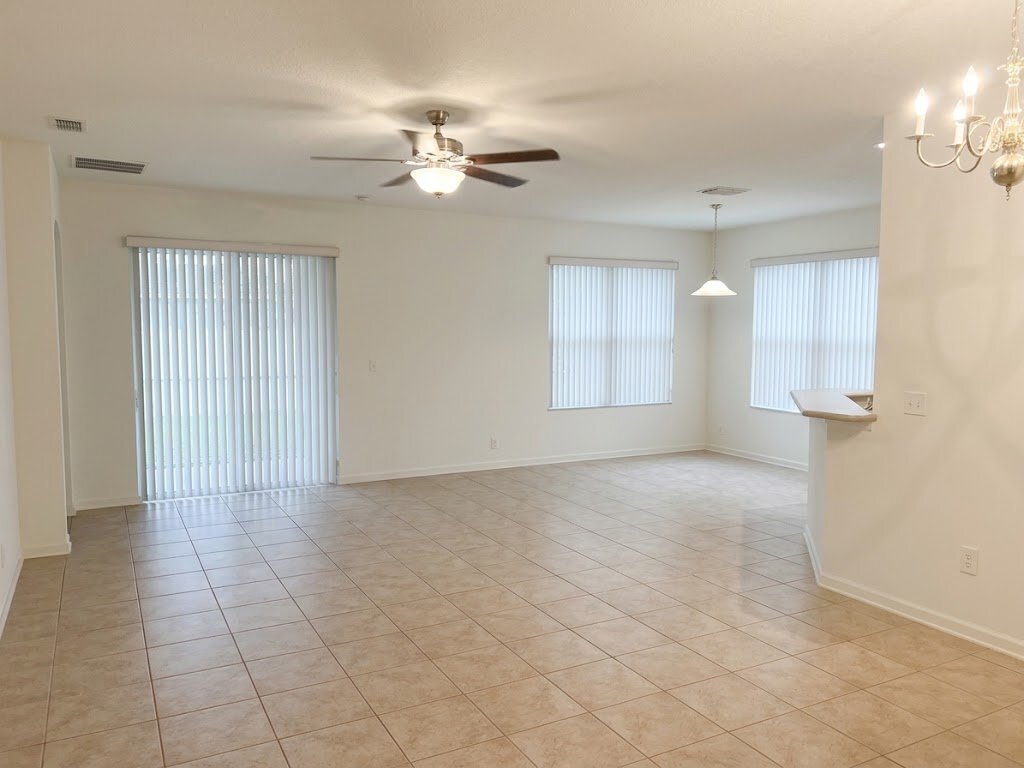 Building Photo - 465 Victoria Hills Dr