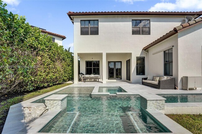 Building Photo - 2740 NW 83rd Terrace