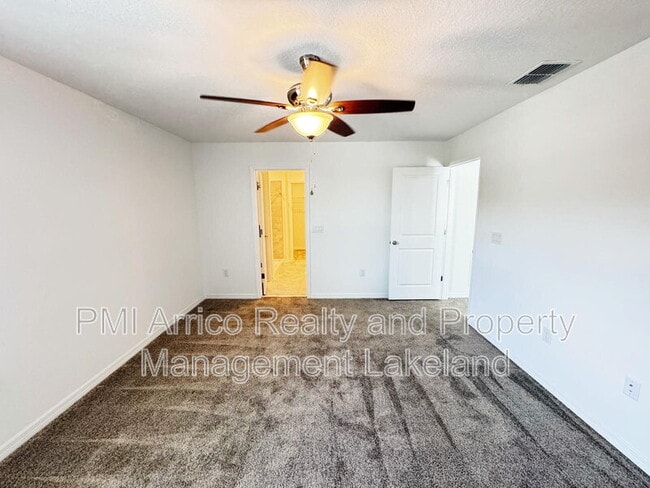 Building Photo - 645 Bell Prairie Cir