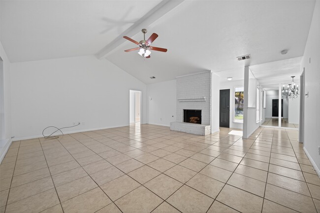 Building Photo - 2603 Shady Bayou Ln