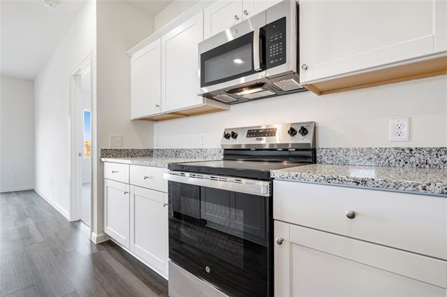 Building Photo - 4948 Redhead Dr