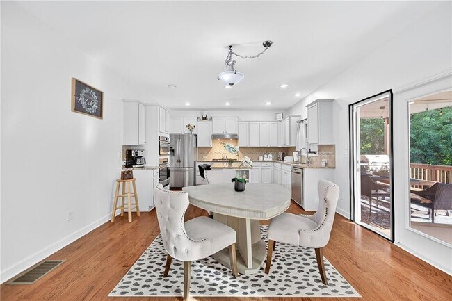 Building Photo - 4471 Redan Ct