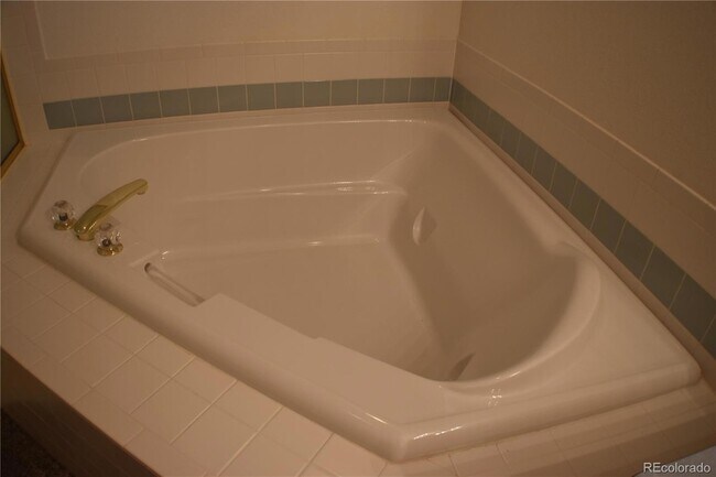 Building Photo - 14540 Rosholt Loop