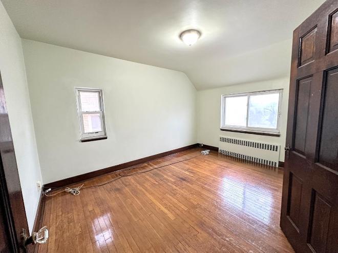 Building Photo - 246 E Meyers St