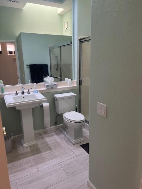 Building Photo - 37736 Breeze Way