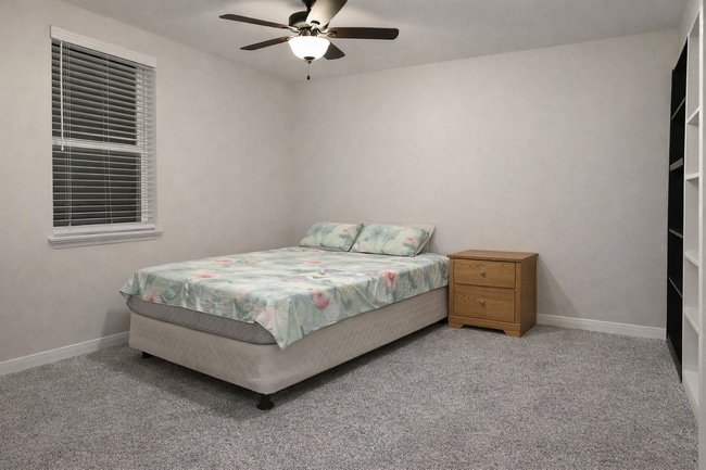 Building Photo - 6208 Rockford Dr