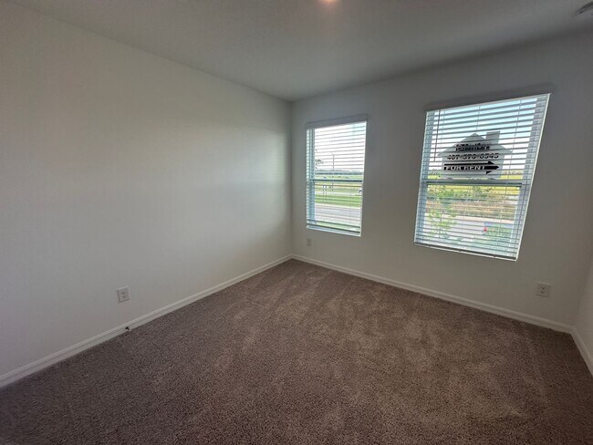 Building Photo - Stunning newly built 3/2.5 Town Home in St...