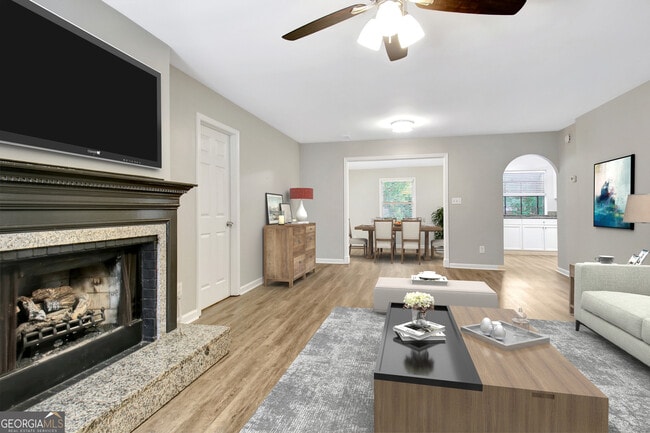 Building Photo - 338 Summer Pl