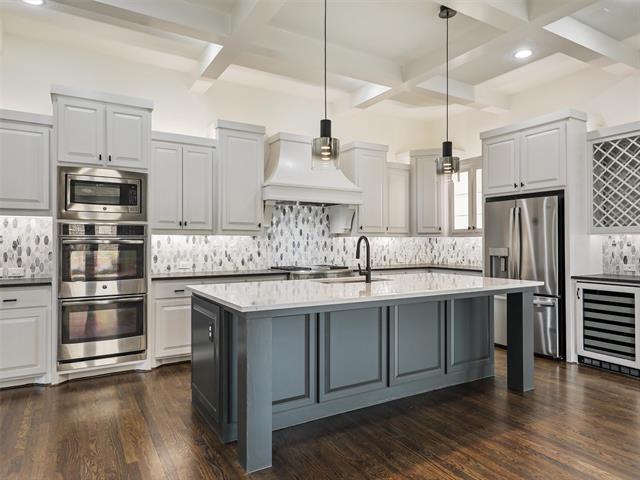 Building Photo - 1500 Le Mans Ln