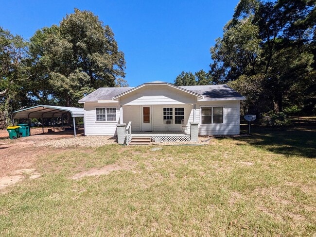 Primary Photo - Coming Soon! 3 Bedroom