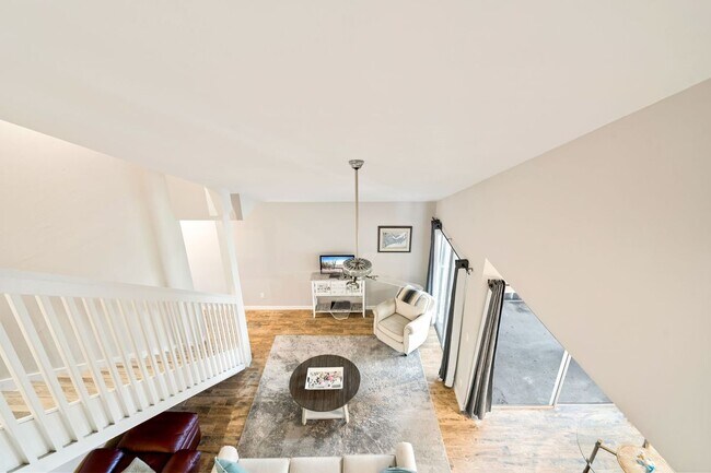 Building Photo - 6226 Timberwood Cir