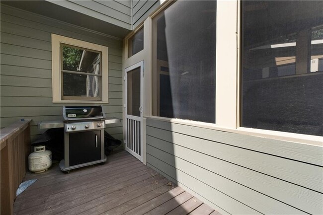 Building Photo - 1079 Marietta Blvd NW