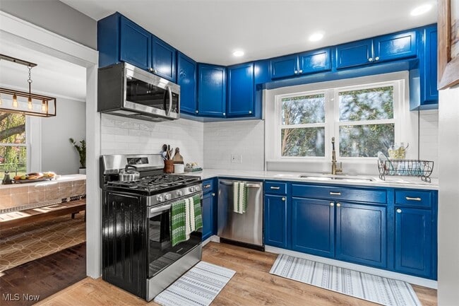 Building Photo - 1922 12th St