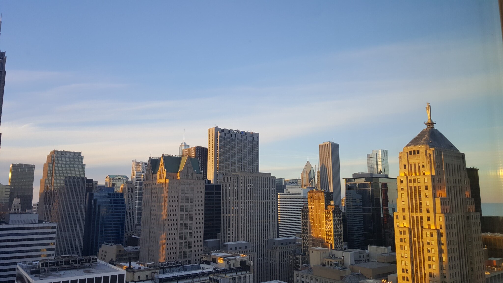 Building Photo - 235 W Van Buren St