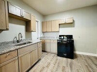 Building Photo - 5350-5352 W Division St