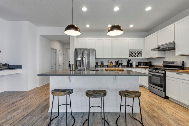 Building Photo - 2163 Bay Line Rd