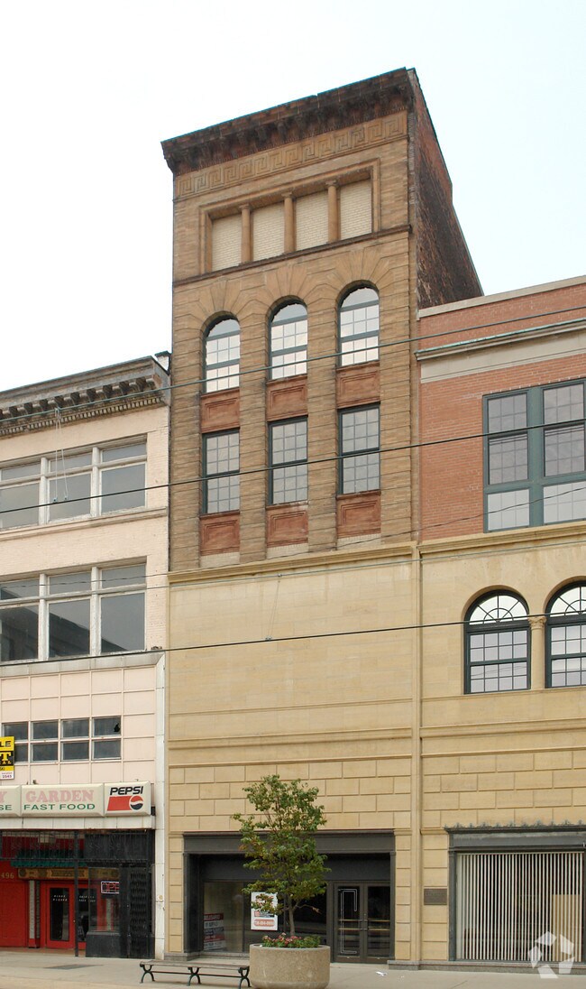 Building Photo - The Belesario