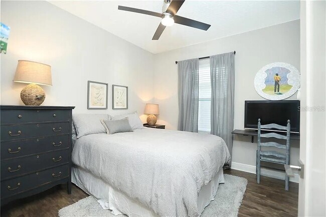 Building Photo - 8451 Karrer Ter