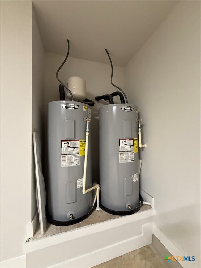 Building Photo - 4561 Allison Dr