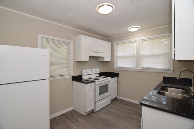 Building Photo - 2386 Wheeless Rd