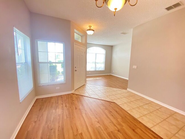 Building Photo - 9951 Indigo Bay Cir