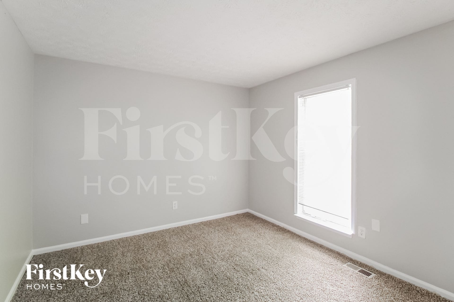 Building Photo - 5695 Sugar Creek Ct