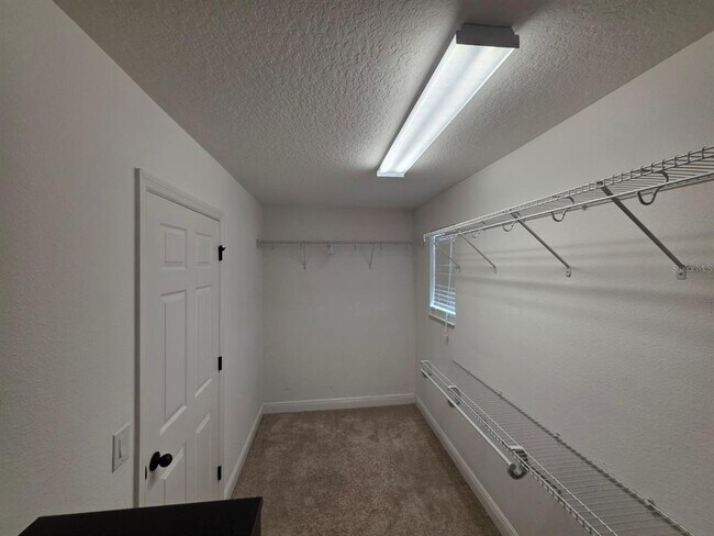 Building Photo - 172 Williamson Dr