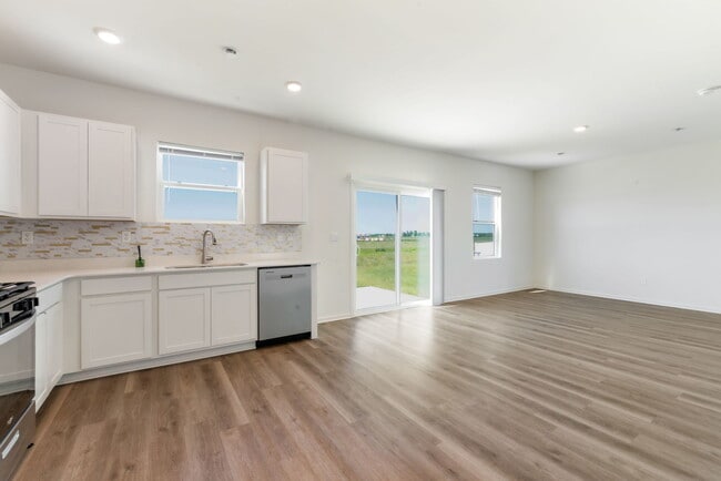 Building Photo - 1399 Grand Tetons Dr
