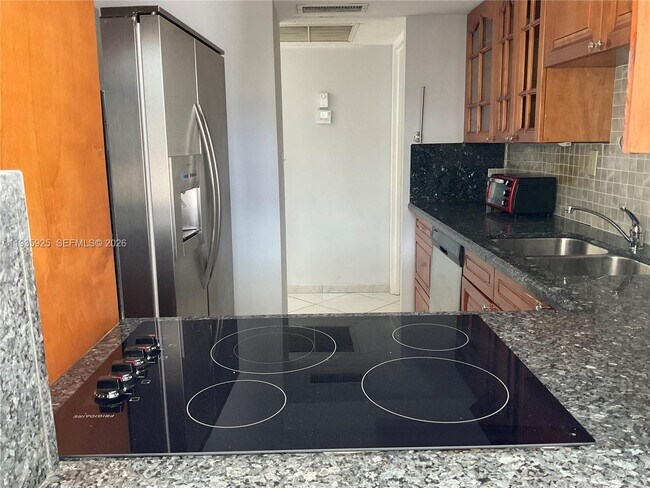 Building Photo - 200 172nd St