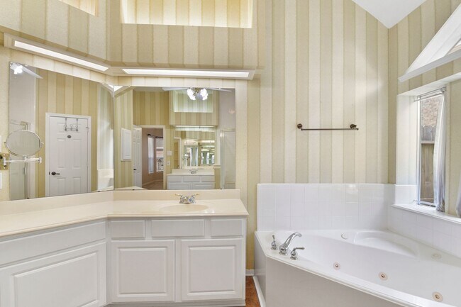 Building Photo - Remodeled & Ready: Bright, Functional Home...