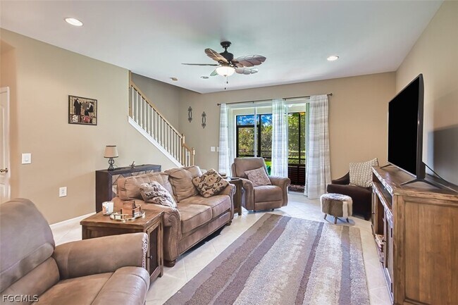 Building Photo - 3230 Cottonwood Bend