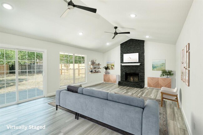 Building Photo - 1702 Wagon Gap Dr