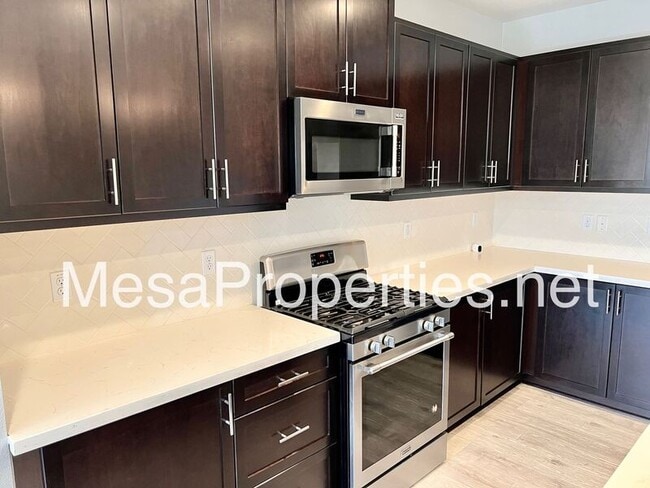 Building Photo - 1046 Newberry Ln