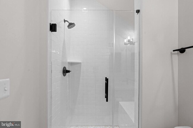Building Photo - 5284 Ridgeview Retreat Dr