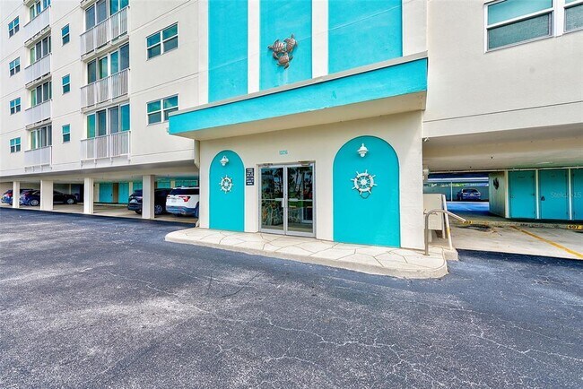 Building Photo - 10216 Regal Dr