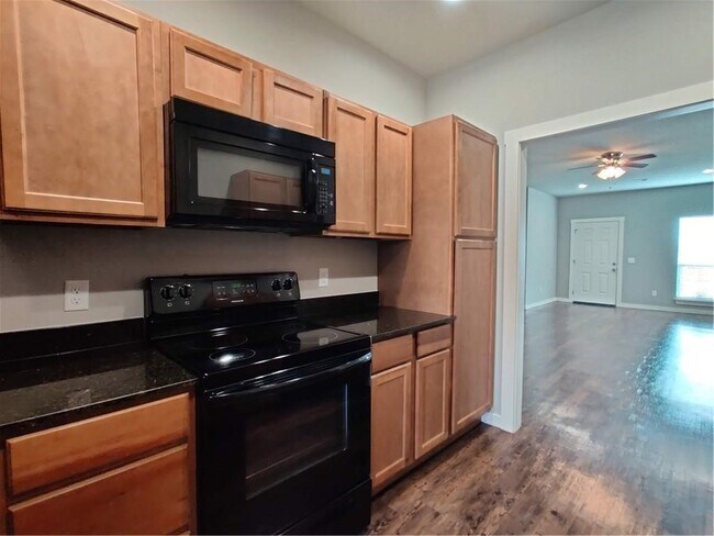 Building Photo - 311 Copper Oaks Dr