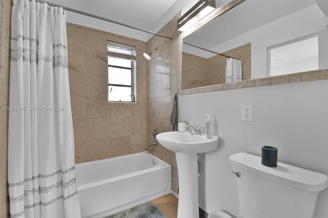 Building Photo - 821 Meridian Ave