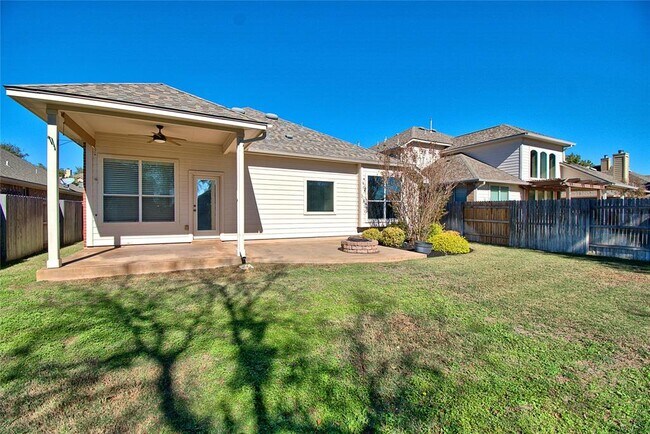 Building Photo - 324 Atlanta Park Dr