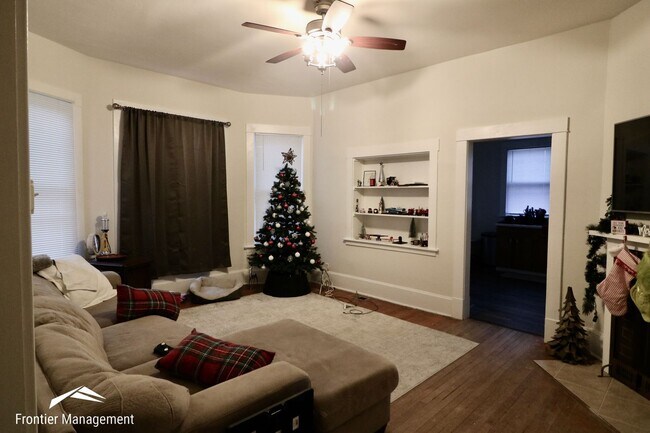 Building Photo - 901 Leavenworth St