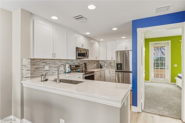 Building Photo - 15300 Latitude Dr