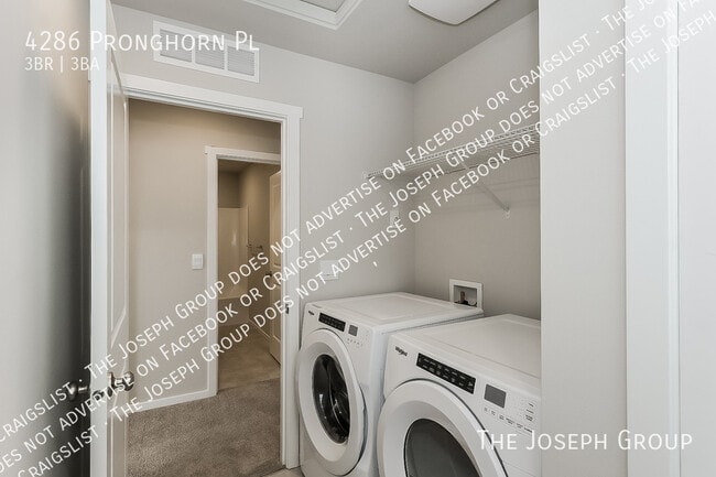 Building Photo - 4286 Pronghorn Pl