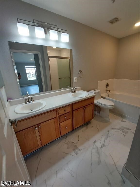 Building Photo - 7905 Preserve Cir