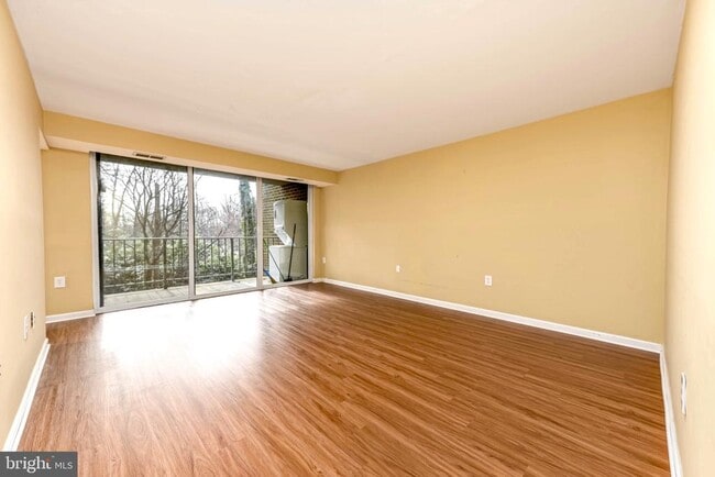 Building Photo - 1403 Northgate Square