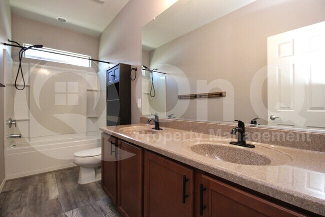 Building Photo - 5614 W Montebello Way