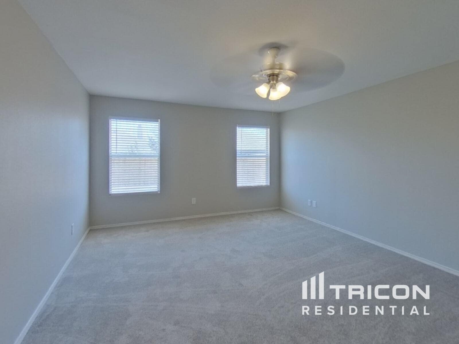 Building Photo - 14124 Cochise Dr